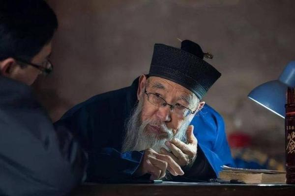 为何算命先生明明不认识你，却知道你家有几口人？原理其实很简单