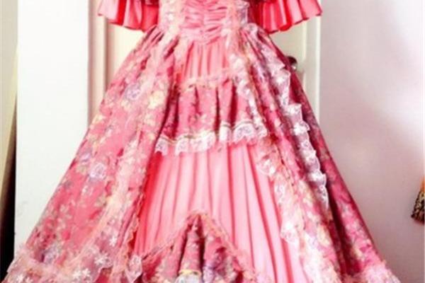 12星座中金牛座的衣服礼服有哪些