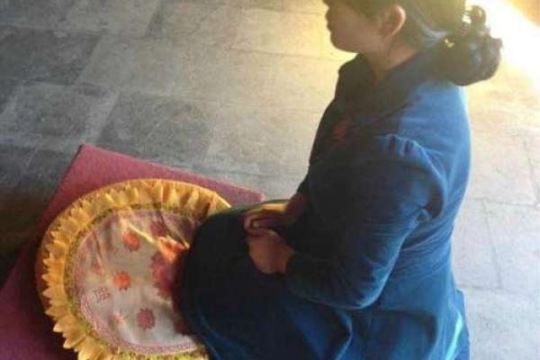泰国算命婆婆