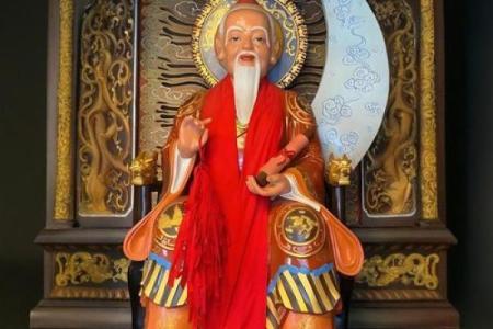 怎么求姻缘 月老神像怎么求姻缘？